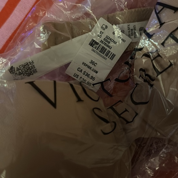 PINK Victoria Secret Wear Everywhere Push-Up Bra - Picture 7 of 8